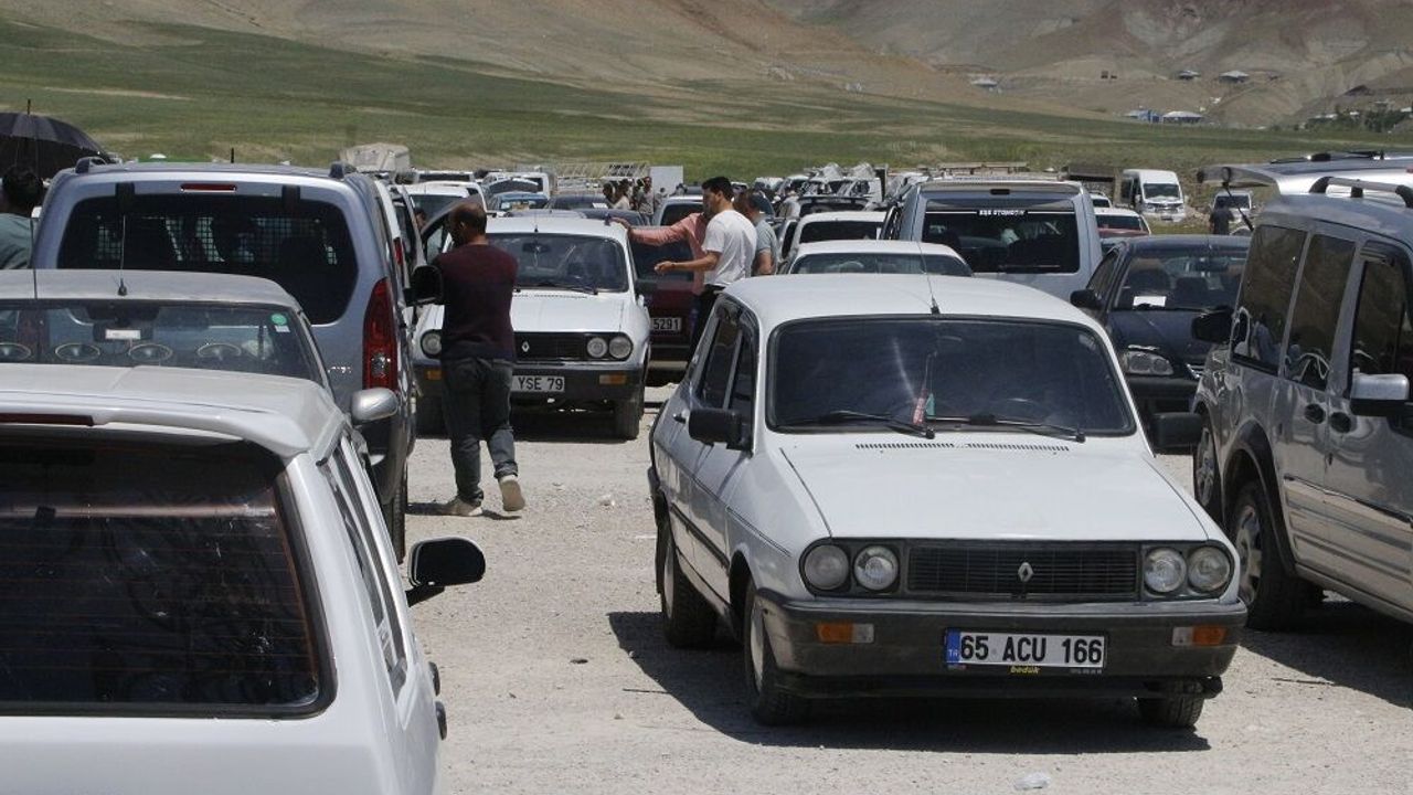 Hyundai, Toyota, Renault Fiyatları Değişti: İşte Şubat 2026 Listesi