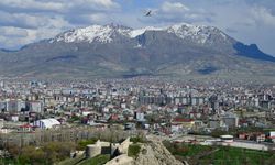 Van'da 7 ilçenin kaymakamı değişti, 4 vali yardımcısı atandı