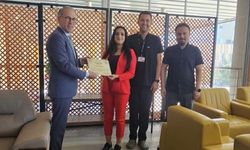 Van’da üniversite öğrencilerinden hasta çocuklara moral etkinliği