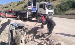Yüksekova-Van kara yolunda kaza 3 yaralı