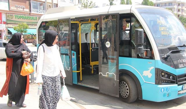 Van'da Toplu Taşımada Klima Tepkisi: "Minibüsler Fırına Dönüyor"
