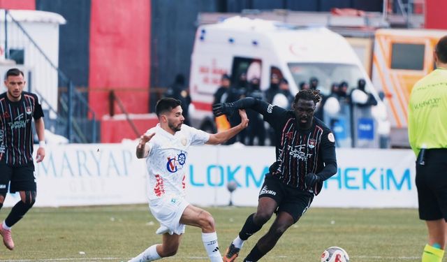 Vanspor'a İstanbul'dan Ret! İç Saha Maçlarını İstanbul'da Oynayamayacak