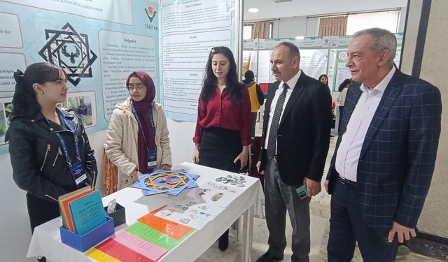 Van’da Ortaokul Öğrencilerinden TÜBİTAK Sergisinde Dikkat Çeken Proje