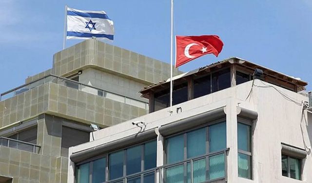 İsrail Konsolosluğu önünde çatışma