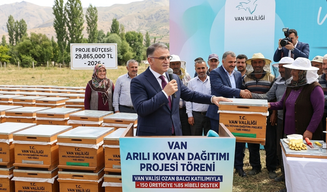 Van'da Arıcılığa Dev Yatırım: 150 Üreticiye yüzde 85 Hibeli Arılı Kovan Desteği!