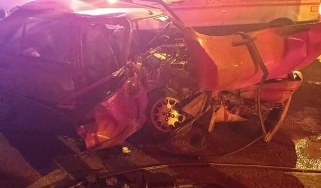 Gürpınar'da İki Otomobil Çarpıştı: 7 Yaralı