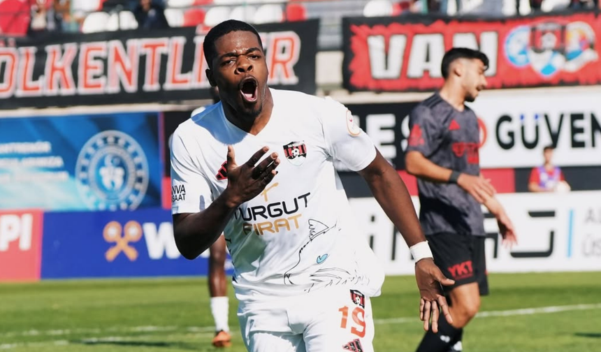 Ivan Cedric gidecek mi? Kalacak mı? Vanspor Duyurdu!