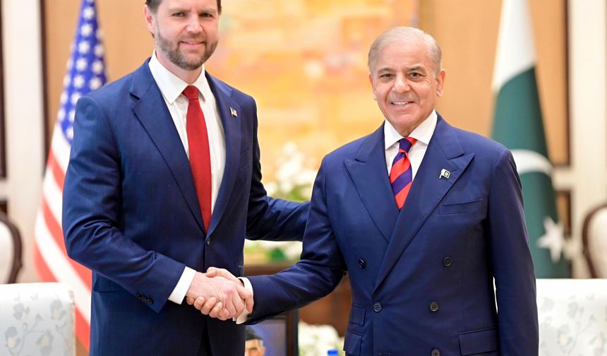 ABD Başkan Yardımcısı Vance, Pakistan Başbakanı Şerif ile görüştü