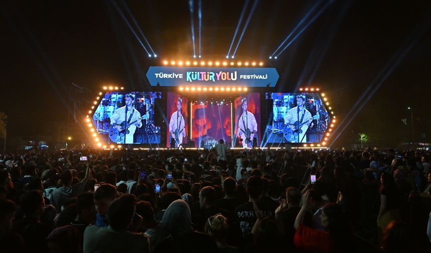 Kültür Yolu Festivali'nde Kan Aktı: Yaralı Genç Hayatını Kaybetti