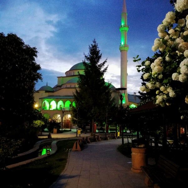 Hz Ömer Camii