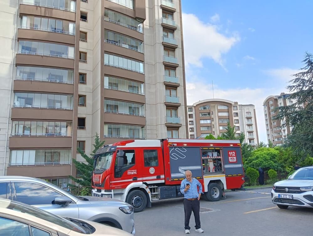 A W499848 01