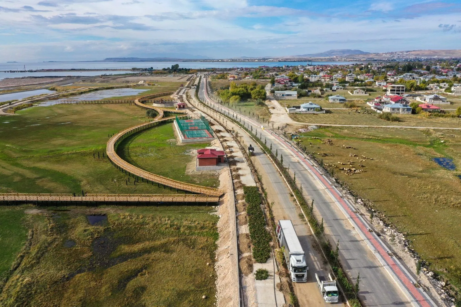 Vana 17 Adet Yol Projesi