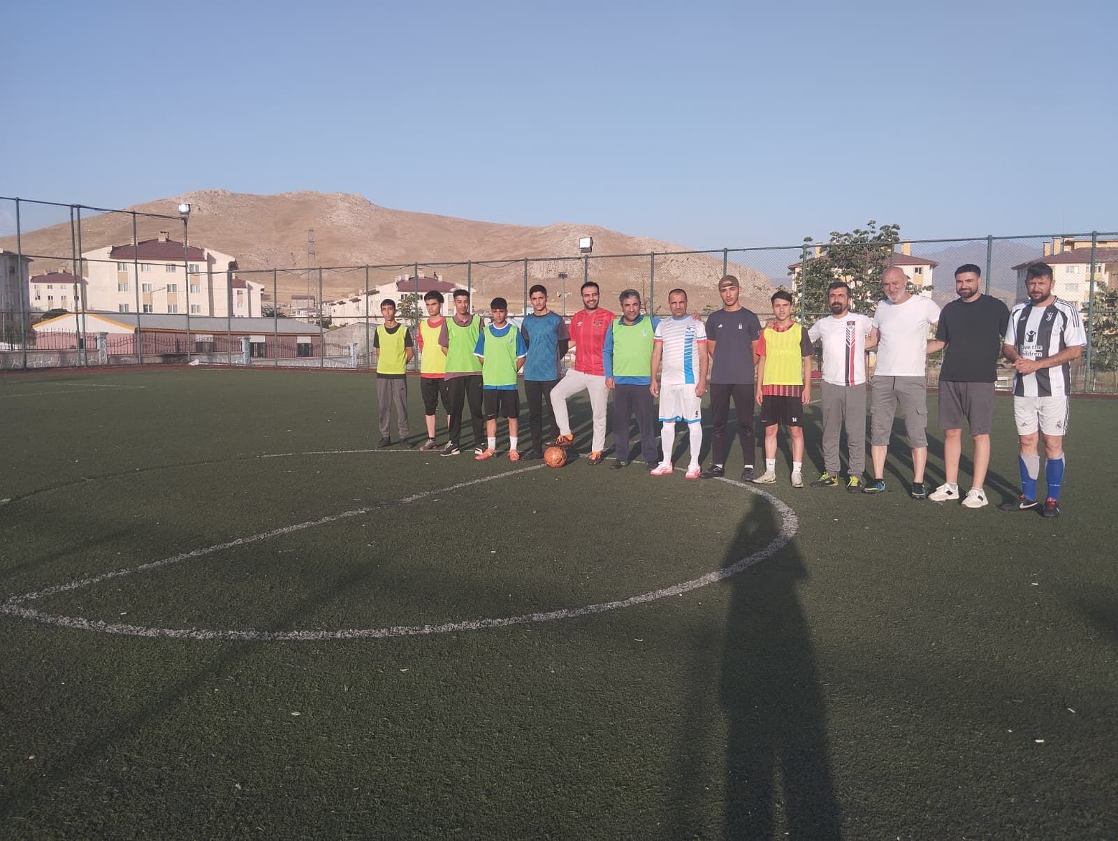 Yenidoğu Gazetesi'nden Gençlerle Anlamlı Moral Maçı (3)