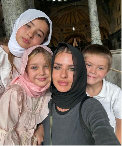 İcardi̇ Karisi