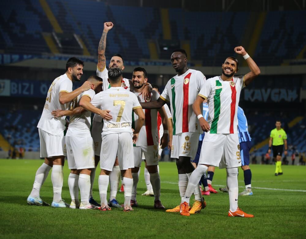 Amedspor-44