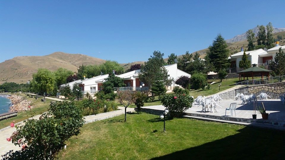 Van Gölü Sahilleri Halka Açılmalı Çağrısı (2)