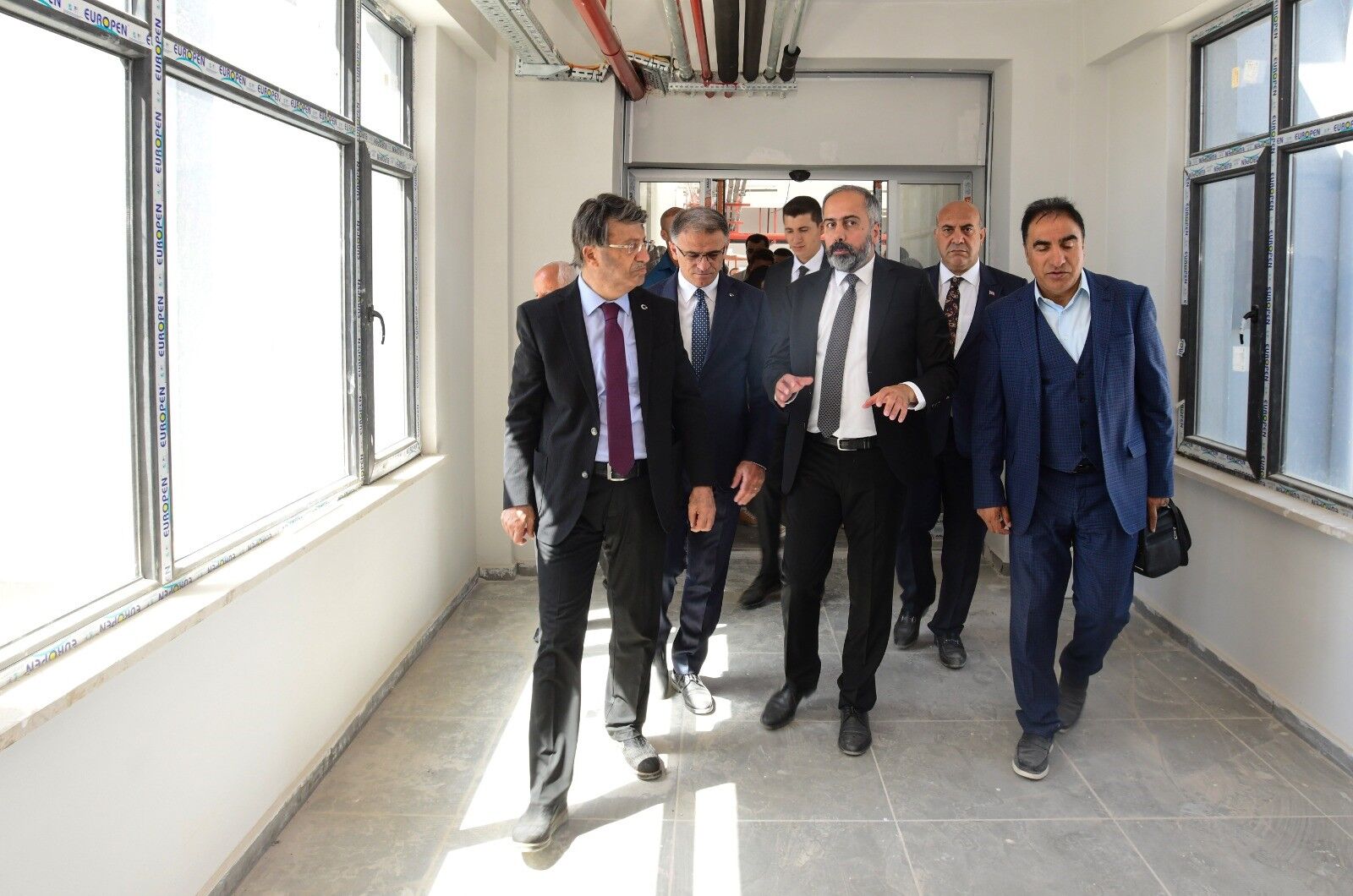 Van Yyü’de Sağlık Ve Eğitim Yatırımlarında Büyük Hamle (5)
