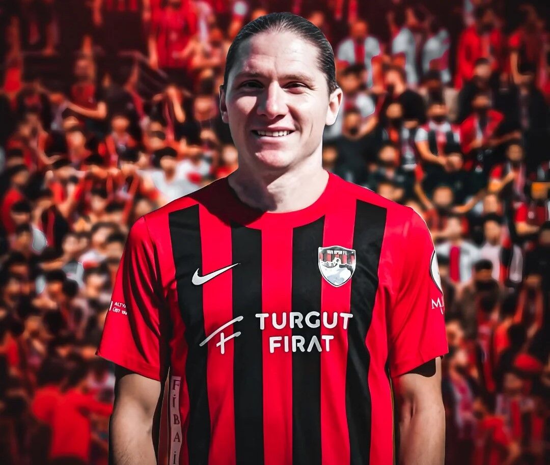 Mehmet Özcan-2