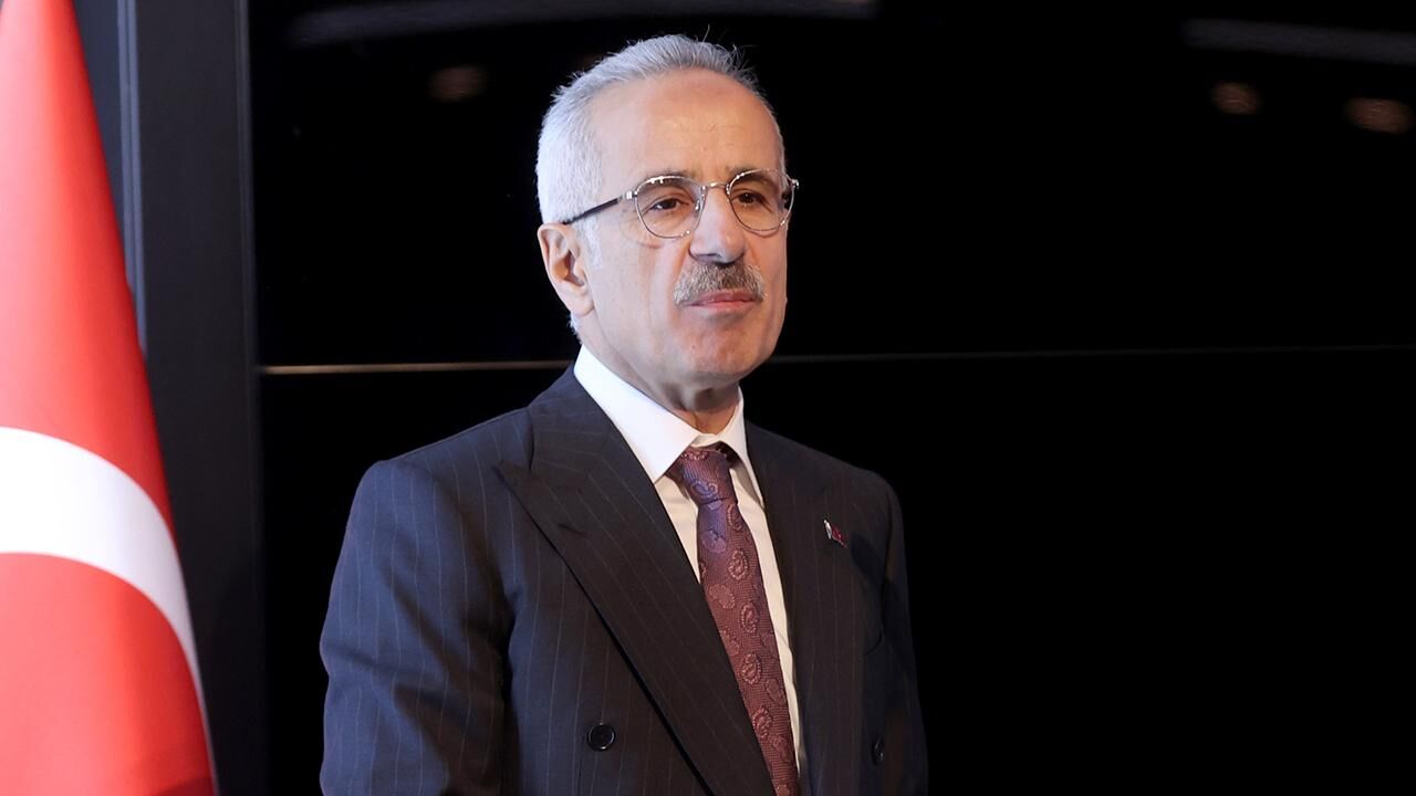Bakan Uraloğlu