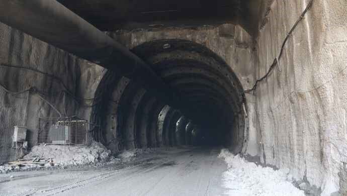 Şırnak Van Yolunda Çalışmalar Hızlandı (1)