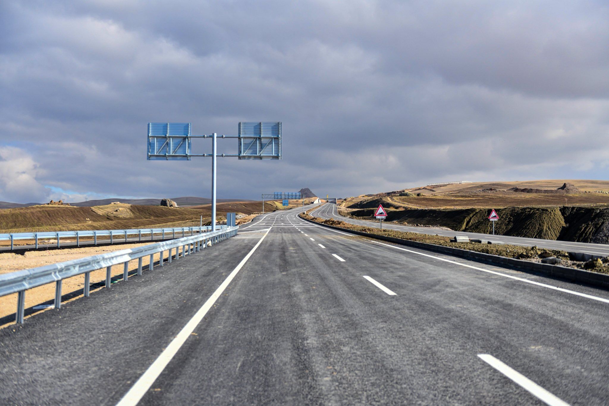 Van Çevre Yolu (2)