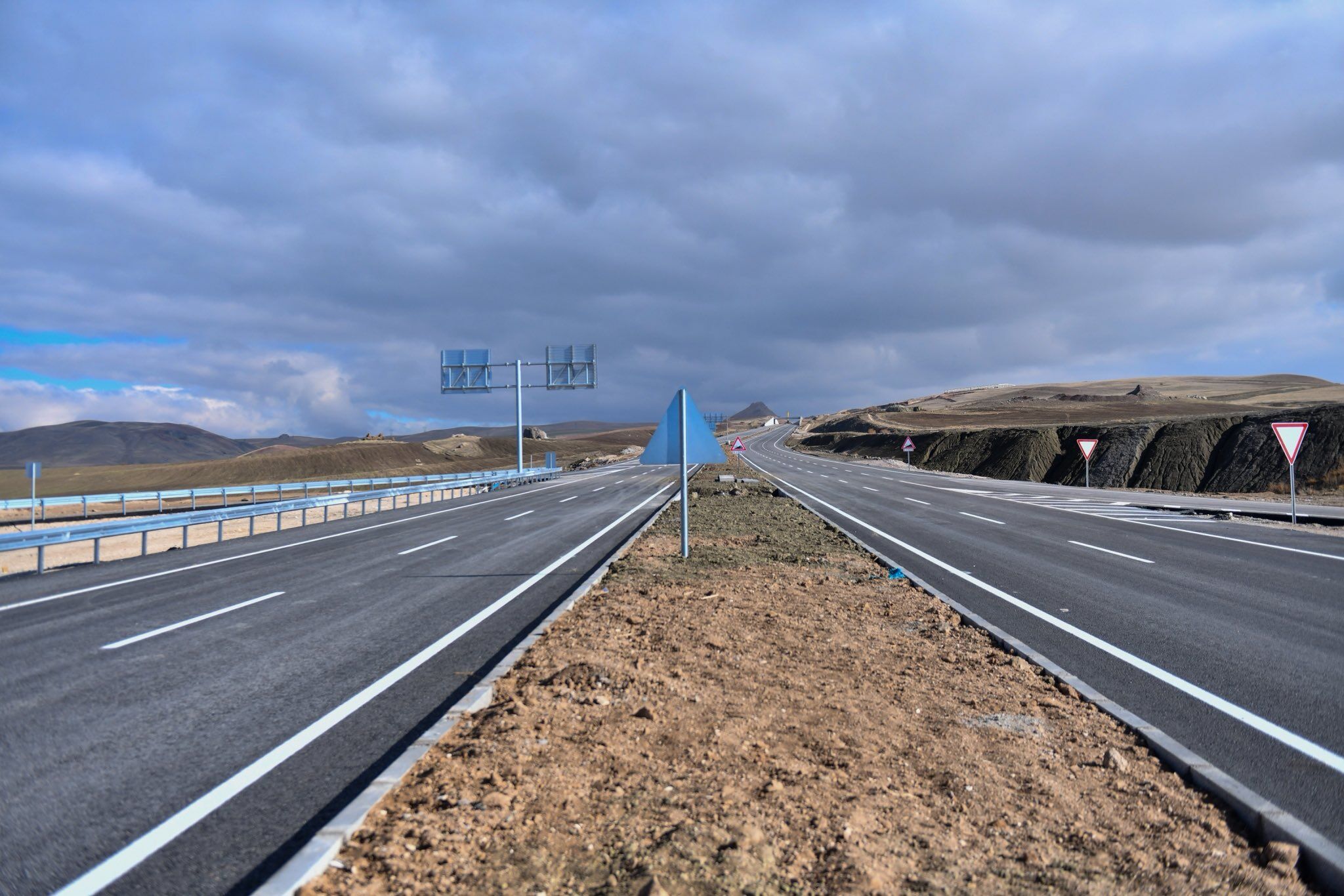 Van Çevre Yolu (3)