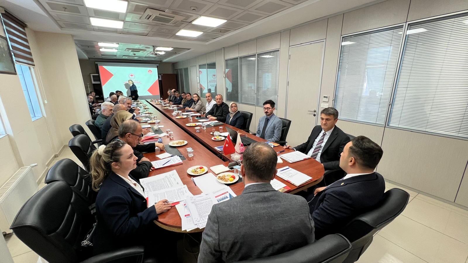 Van Gölü Havzası’nda Su Yönetimi Masaya Yatırıldı (2)