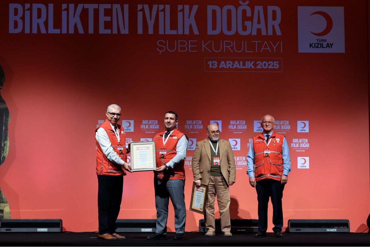 Kızılay Muradiye Şubesi İyilikte Türkiye Birincisi Oldu-1