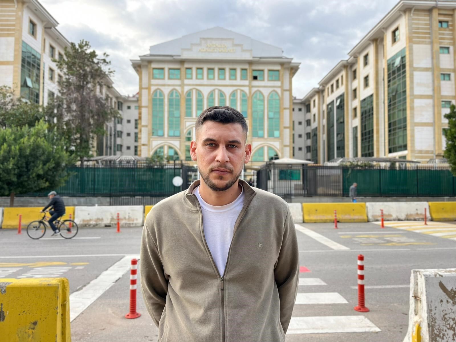 Hamam Böceği Yedirilen Gencin Dosyasında Karar Yağmadan Beraat, Hürriyeti Tehditten 6 Yıl 12 Ay Ceza (2)