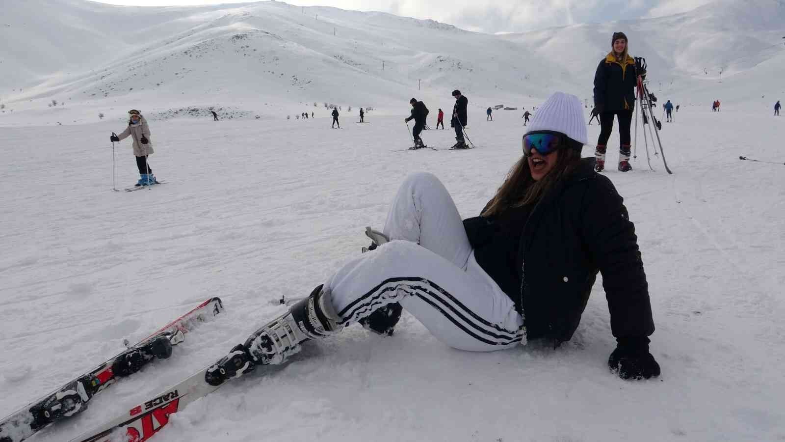 Türkiye’nin Kar Haritası Açıklandı Palandöken Zirvede, Gevaş Abalı’da Kar 8 Santimetre (3)