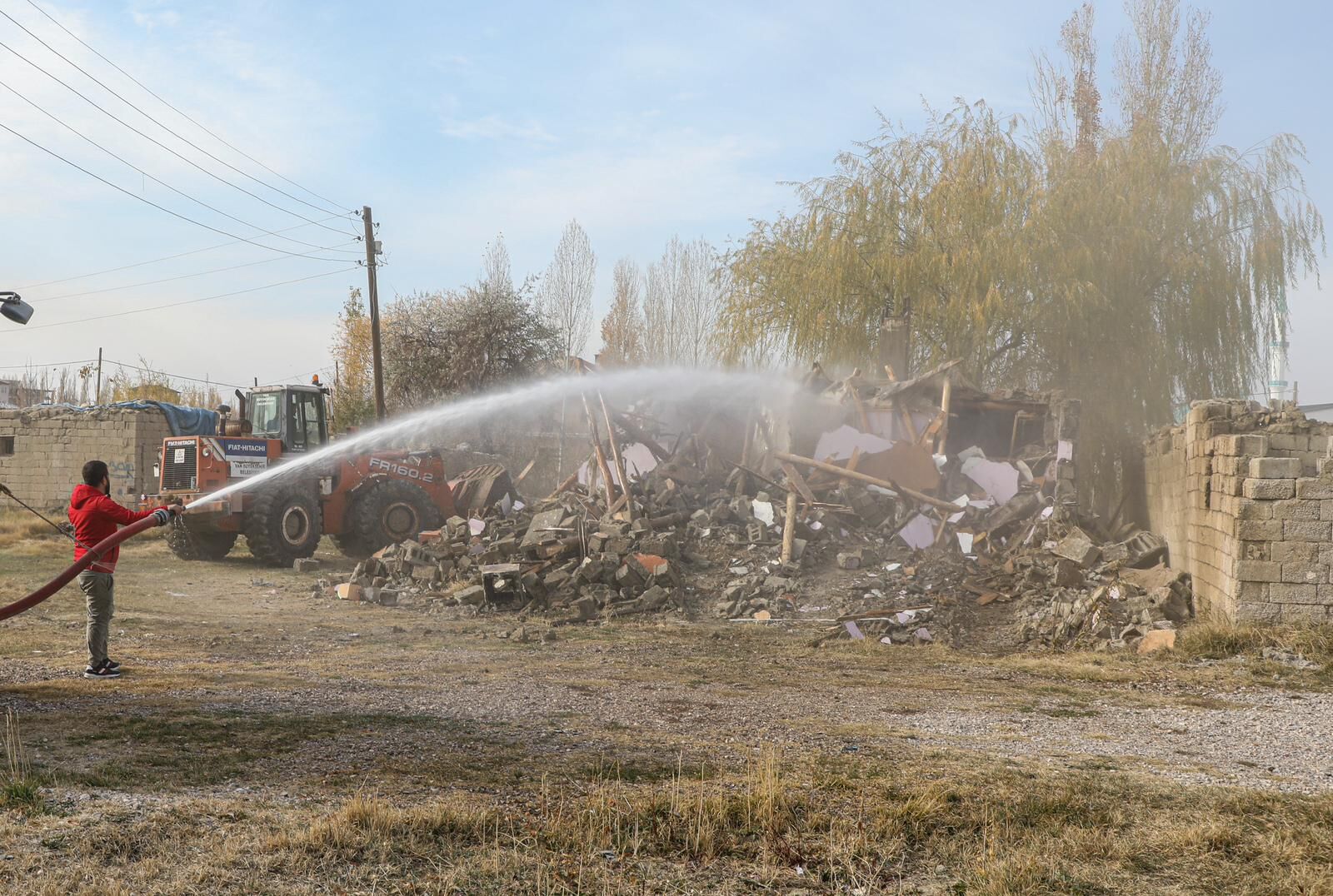Van’da Imara Takılan Yapılar Yıktırılıyor (2)