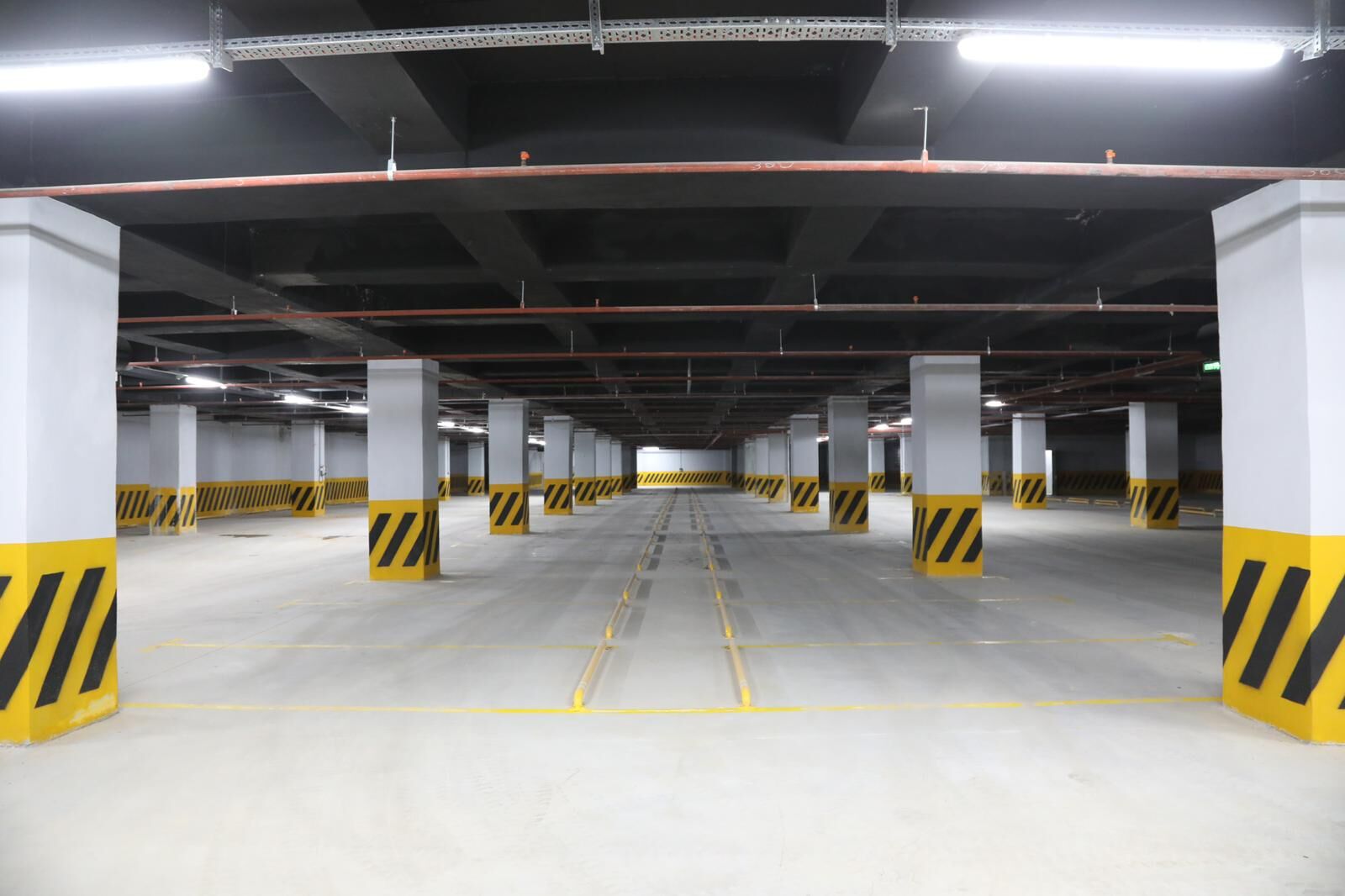 Van’ın İlk Yeraltı Otoparkı Hizmete Açıldı (1)