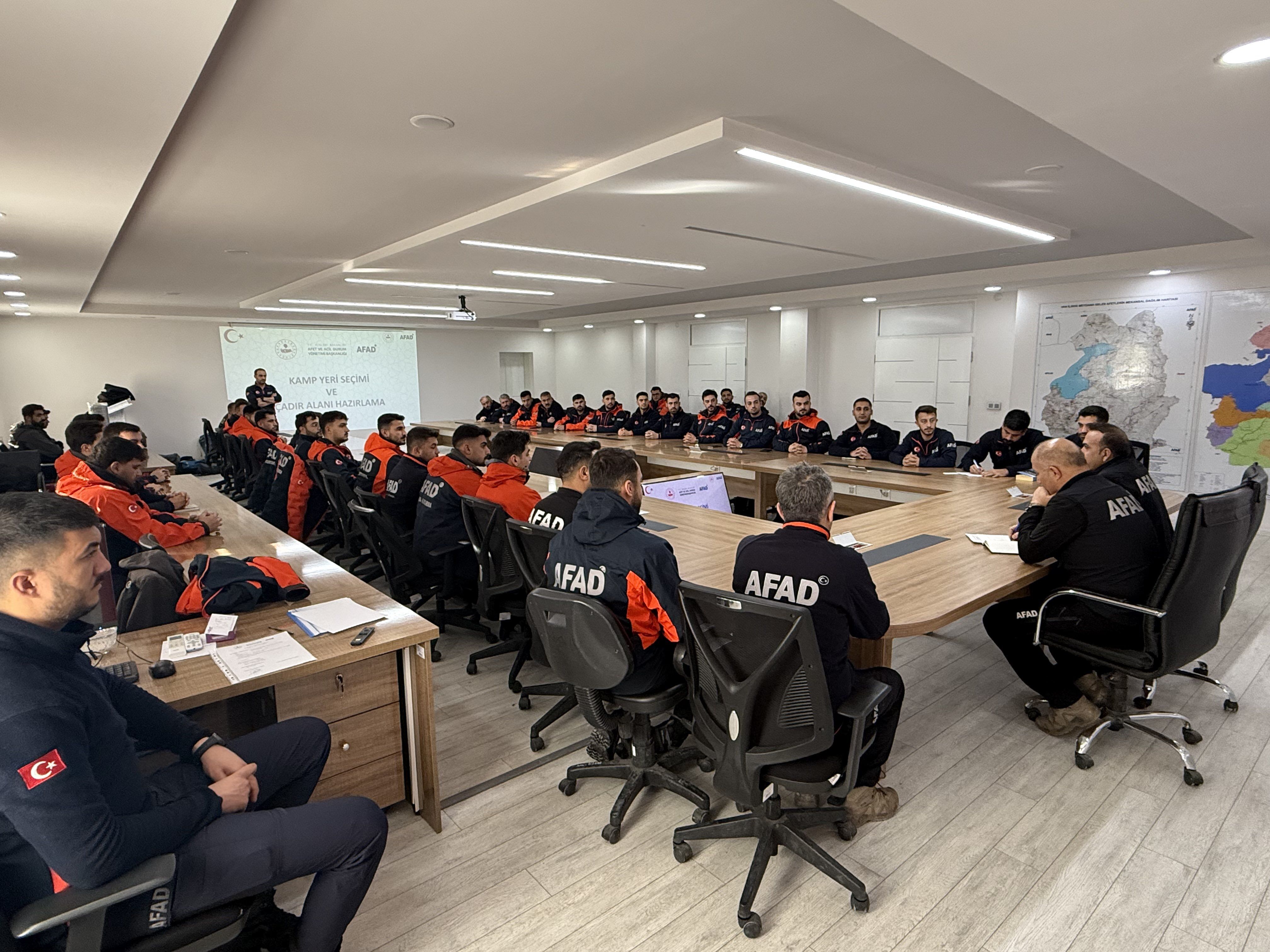 Afad Van’da Çığda Arama Kurtarma Eğitimleri Başladı (2)