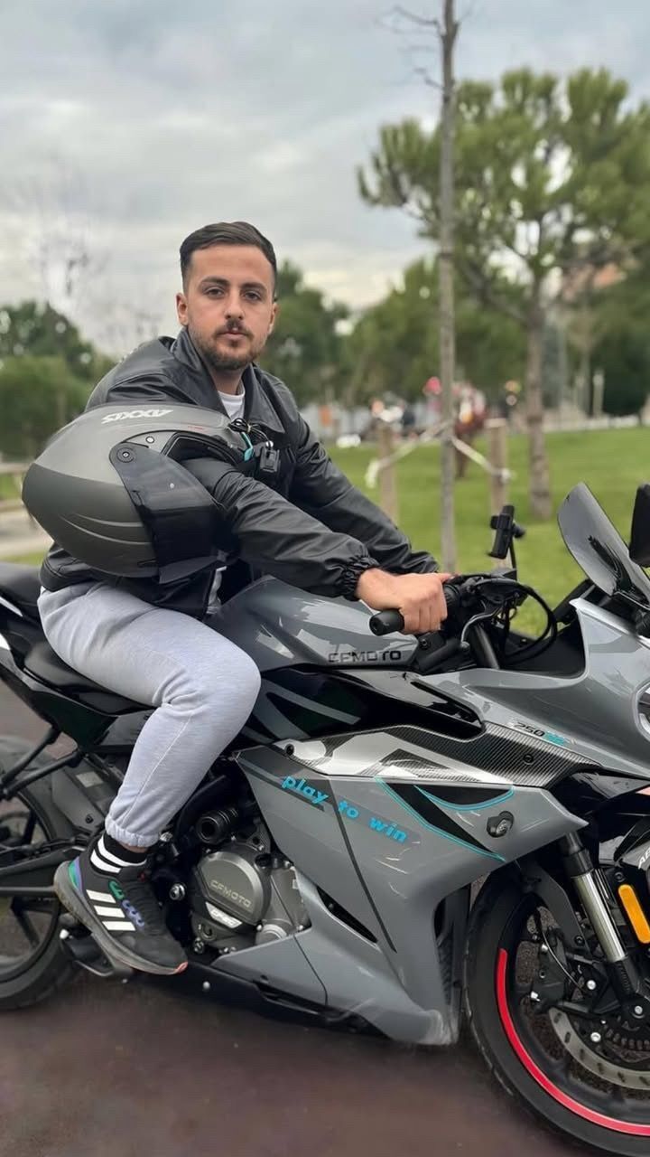 Hakkârili Gencin Acı Sonu Motosikletini Kurtarmak Isterken Boğuldu (1)
