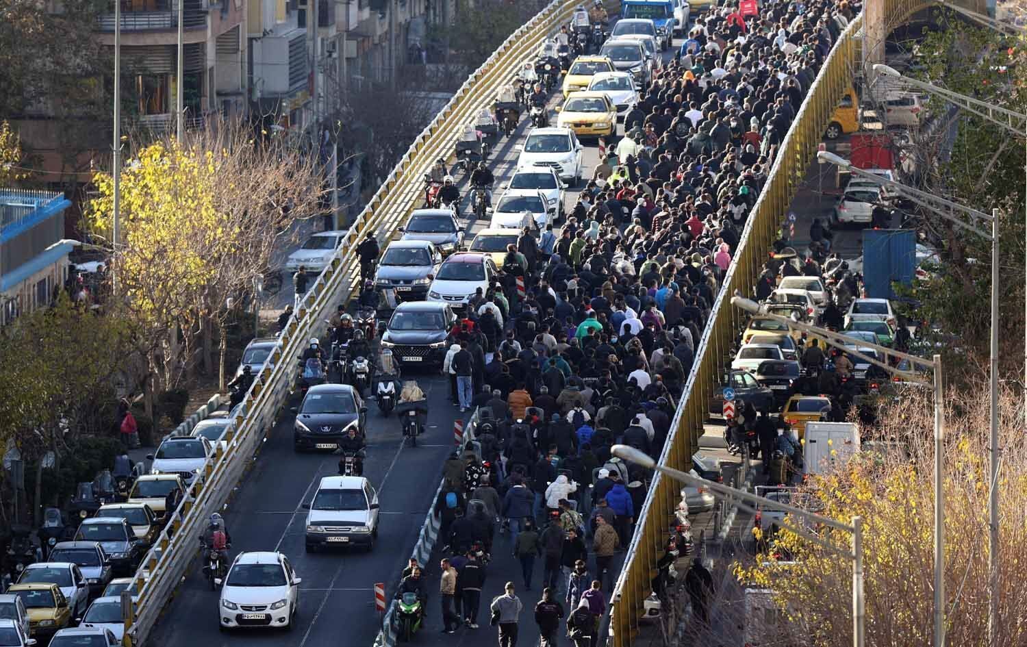 Iran Savaş 2 Bin Ölü