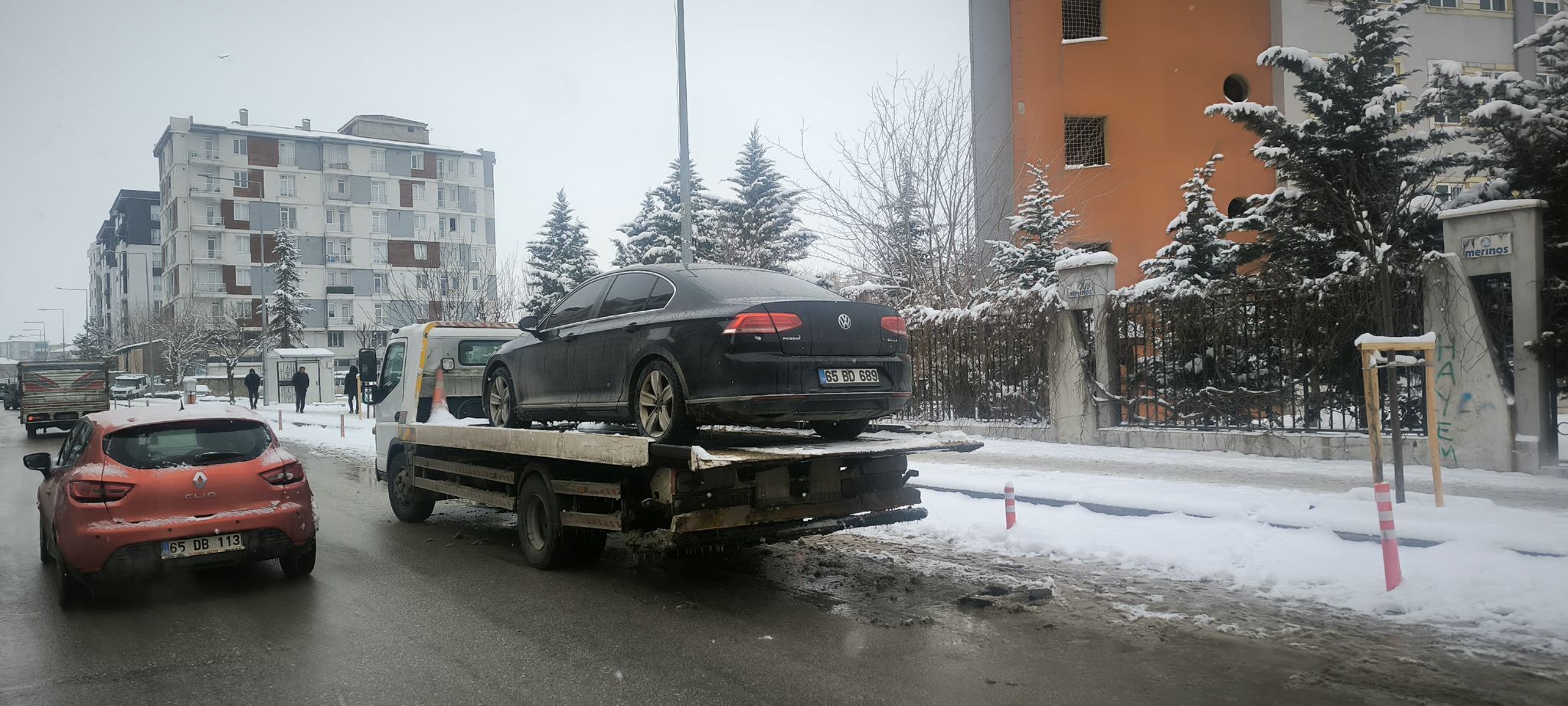 Van’da Belediye Başkanının Aracına El Konuldu (2)