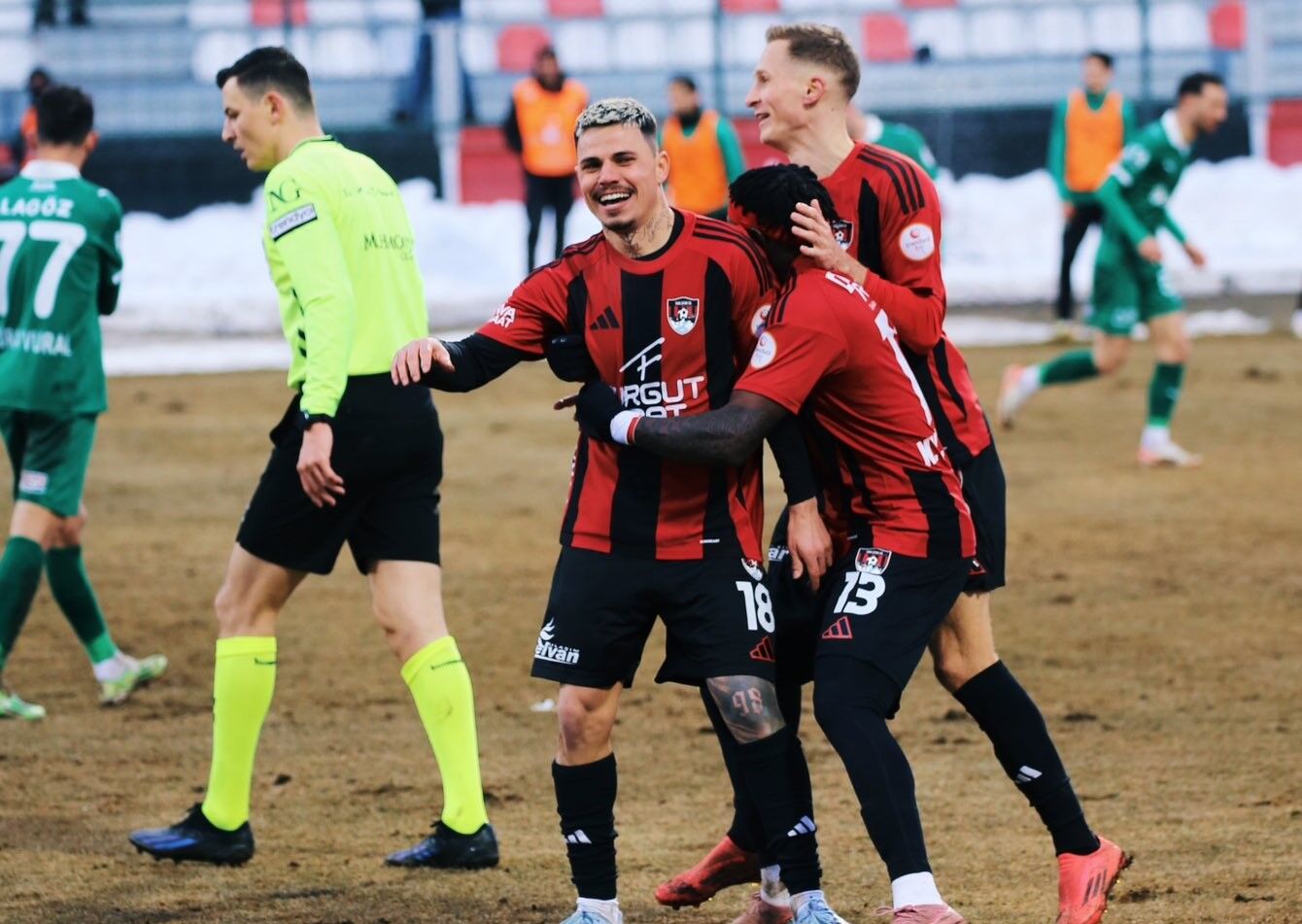 Vanspor 3 Puanı Kaptı Iğdır Fk Van’dan Eli Boş Döndü (2)
