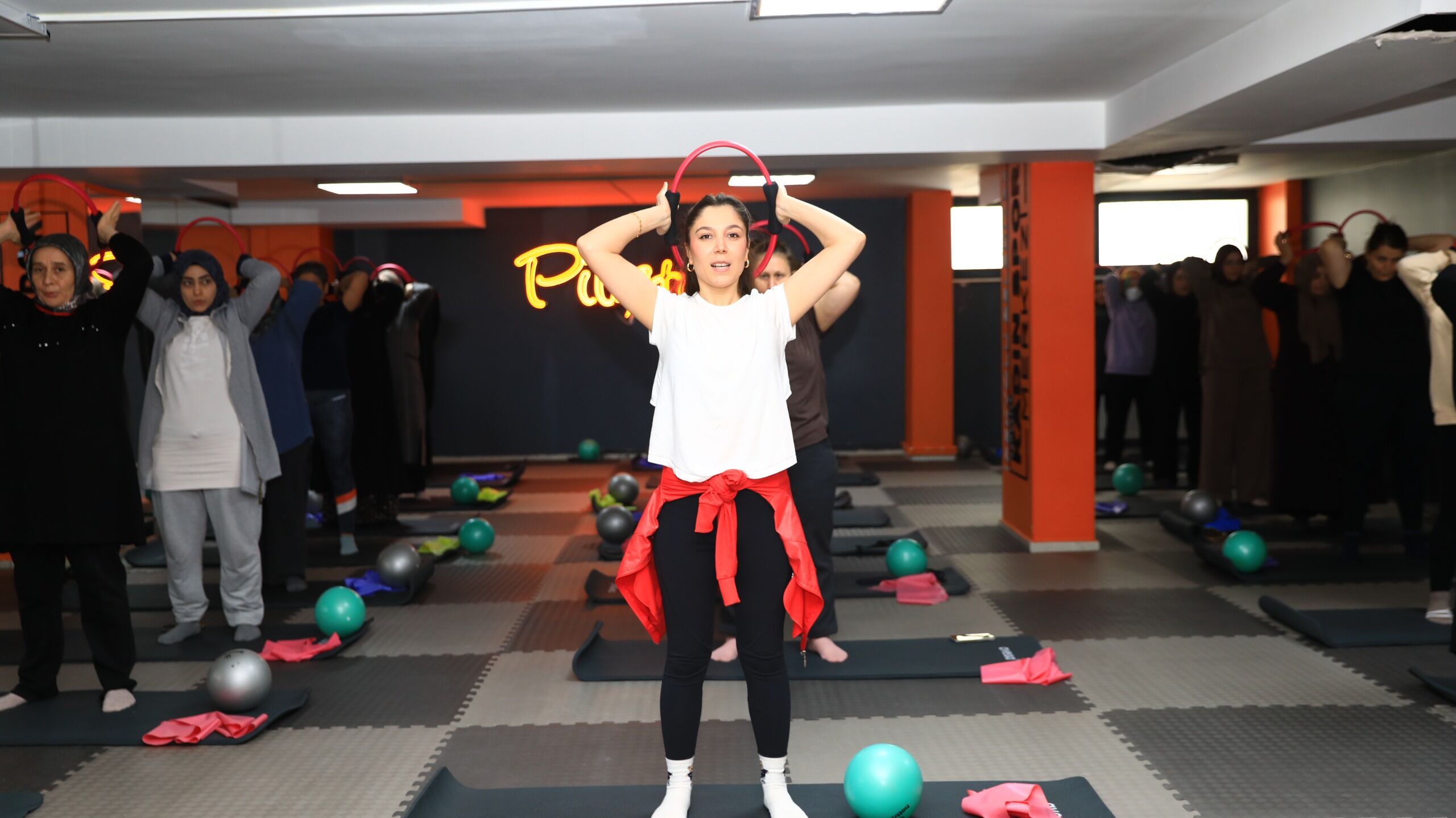 Van’da Kadın Ve Çocuk Spor Merkezleri Ramazan’da Da Hizmette (2)