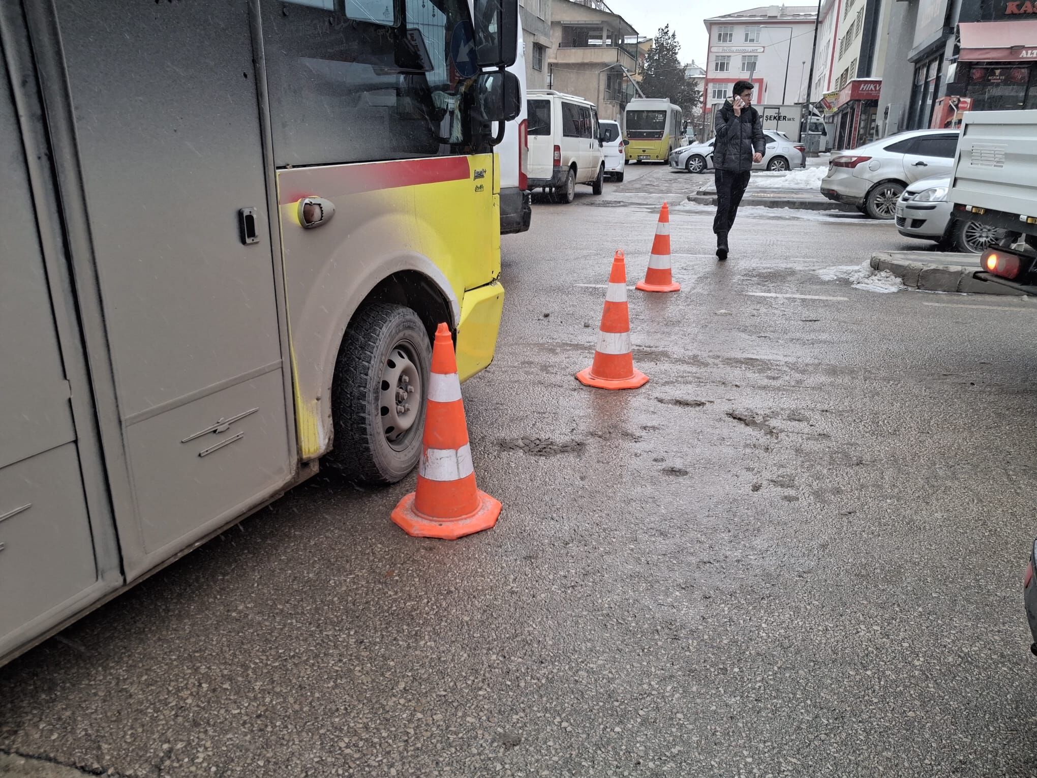 Başka Bir Evrende Kar Mesaisi Van’da 10 Gün Sonra Çalışma Başladı (4)