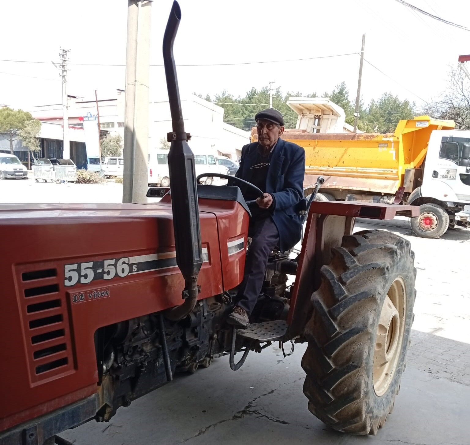 Muğla’da Çalınan Traktör 21 Yıl Sonra Van’da Bulundu (2)