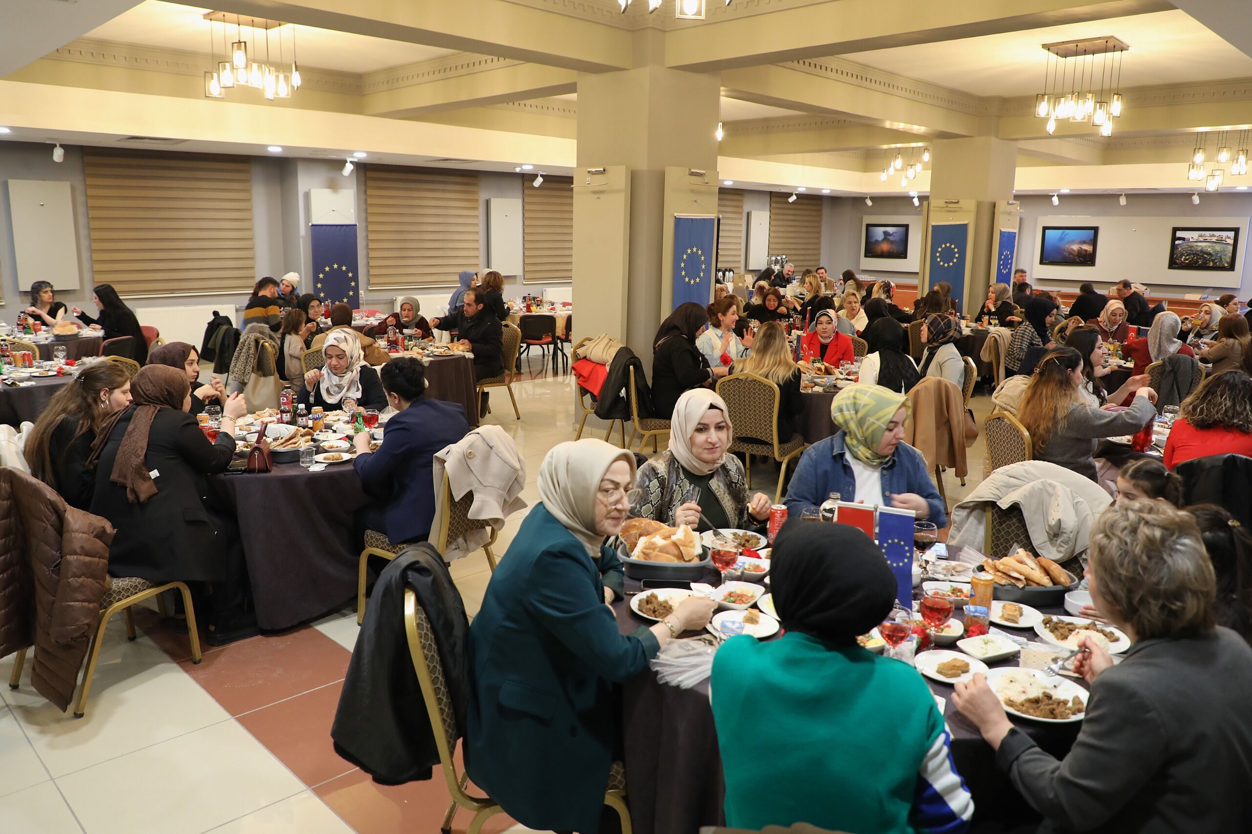 Van'da Kadın Çiftçiler Sürdürülebilir Gelecek İçin Buluşuyor Programı Düzenlendi (1)