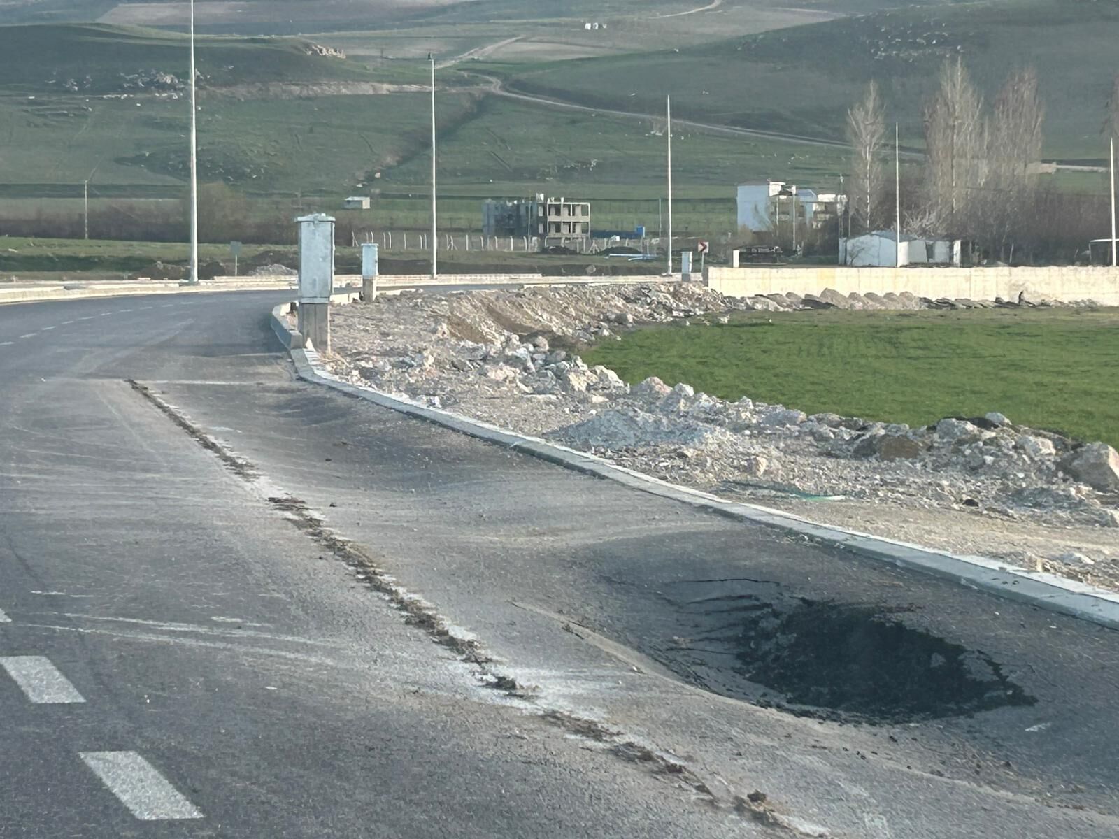 Prestij Projesi Sınıfta Kaldı Elmalık Yolu’nda Büyük Hayal Kırıklığı! (1)