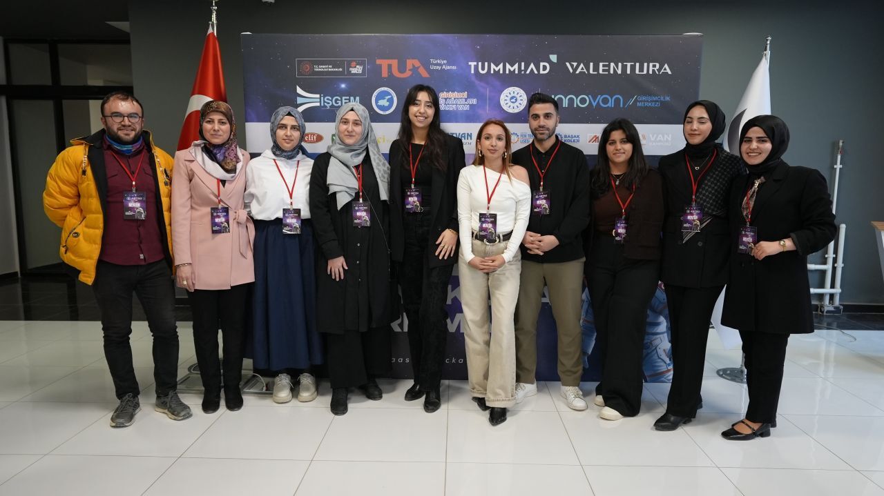 Van’da Tua Astro Hackathon Van Heyecanı Genç Girişimcilerden Yenilikçi Projeler (3)