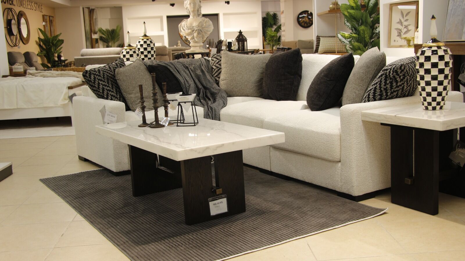 Dünya Devi Van’da Ashley Furniture Homestore Görkemli Bir Törenle Açıldı! (4)