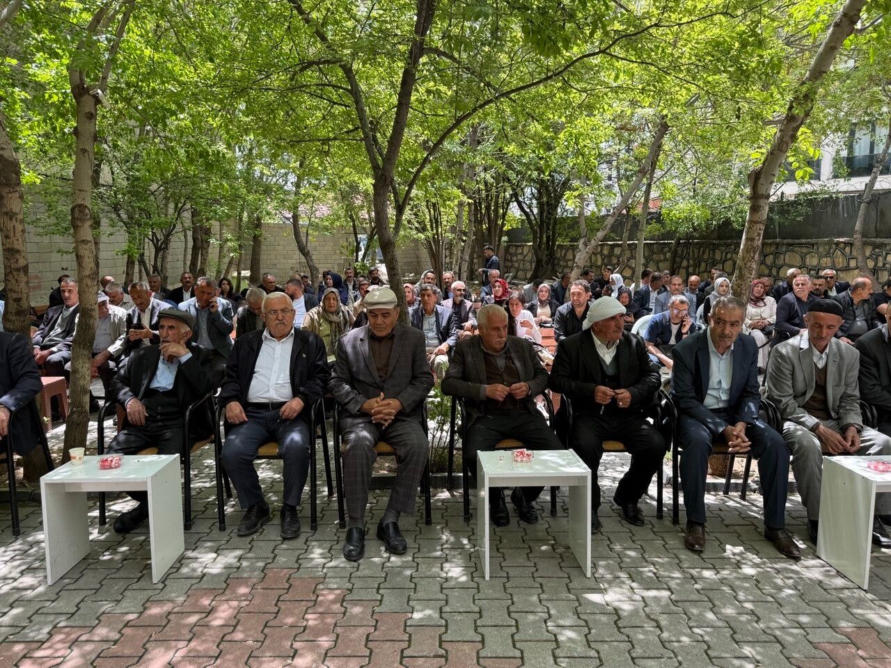 Pervin Buldan Van'da Konuştu Bir Sefere Mahsus Çerçeve Yasa Çıkacak (1)