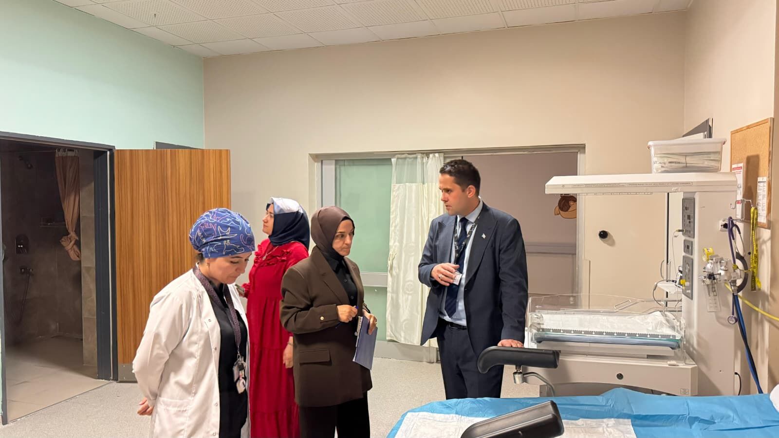 Van Bölge Eğitim Ve Araştırma Hastanesi’nde Standart Denetimi Gerçekleştirildi (2)