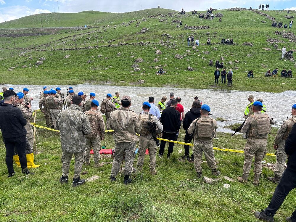 Van’dan Ekipler Katılmıştı, Öğretmenin Cansız Bedenine Ulaşıldı (2)
