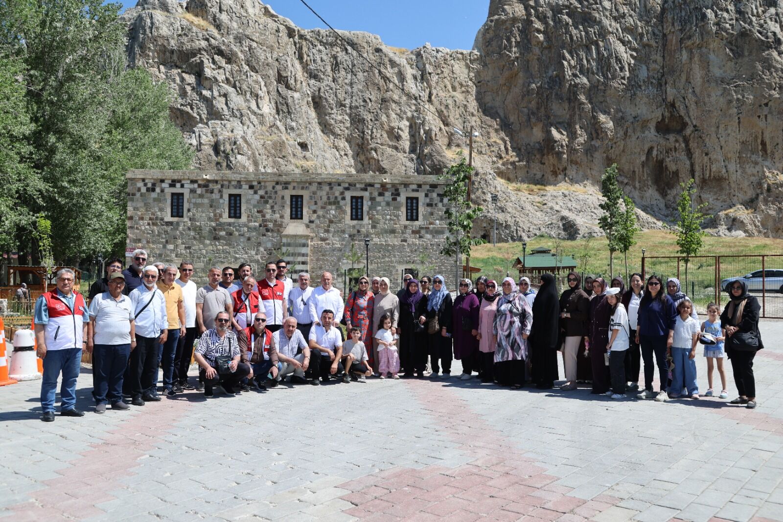 Elazığlı Şehit Ve Gazi Aileleri Van'da Misafir Edildi (1)