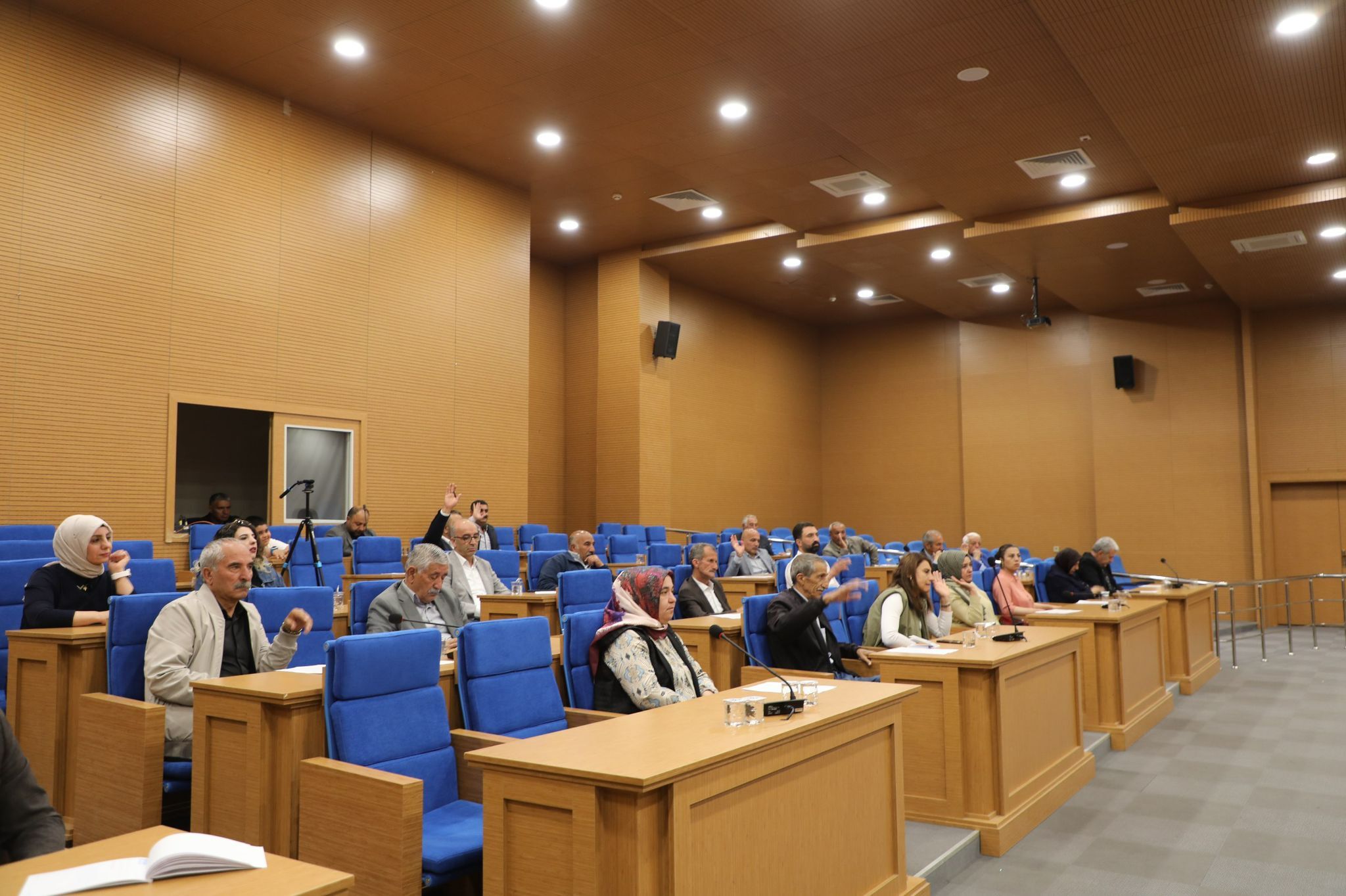 Van'da Kadınlara Ve Sosyal Yardımlara Tam Destek!
