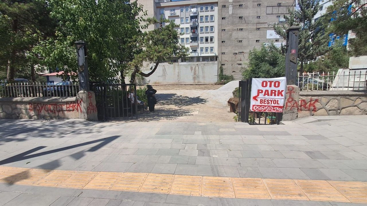 Vanda Eski Halk Egitim Merkezi Alani Otoparka Donusuyor 3